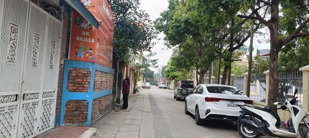 Bán nhà tại nam phù  thanh trì. đường ô tô tránh nhau. 140tr/m2