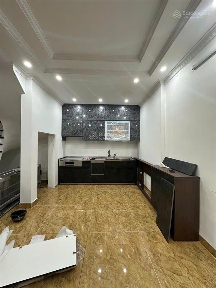 Bán nhà phố trần khát chân  hai bà trưng