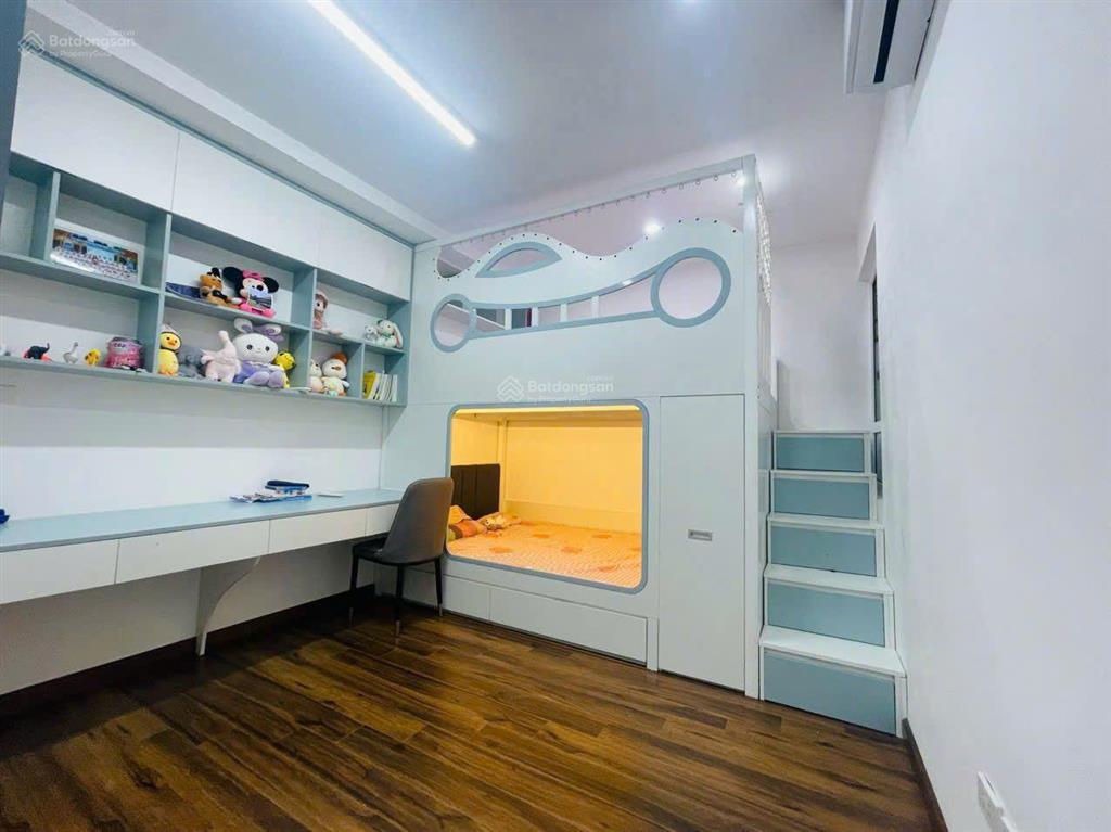 Bán cc văn phú victoria, 6,36 tỷ, 97m2, view đẹp, nội thất full