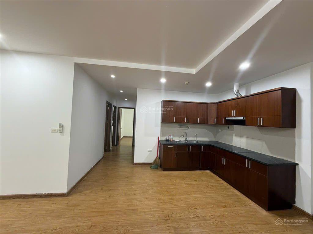 Bán cc 3pn, 2wc, 116m2 tại văn phú victoria, 7 tỷ vnd