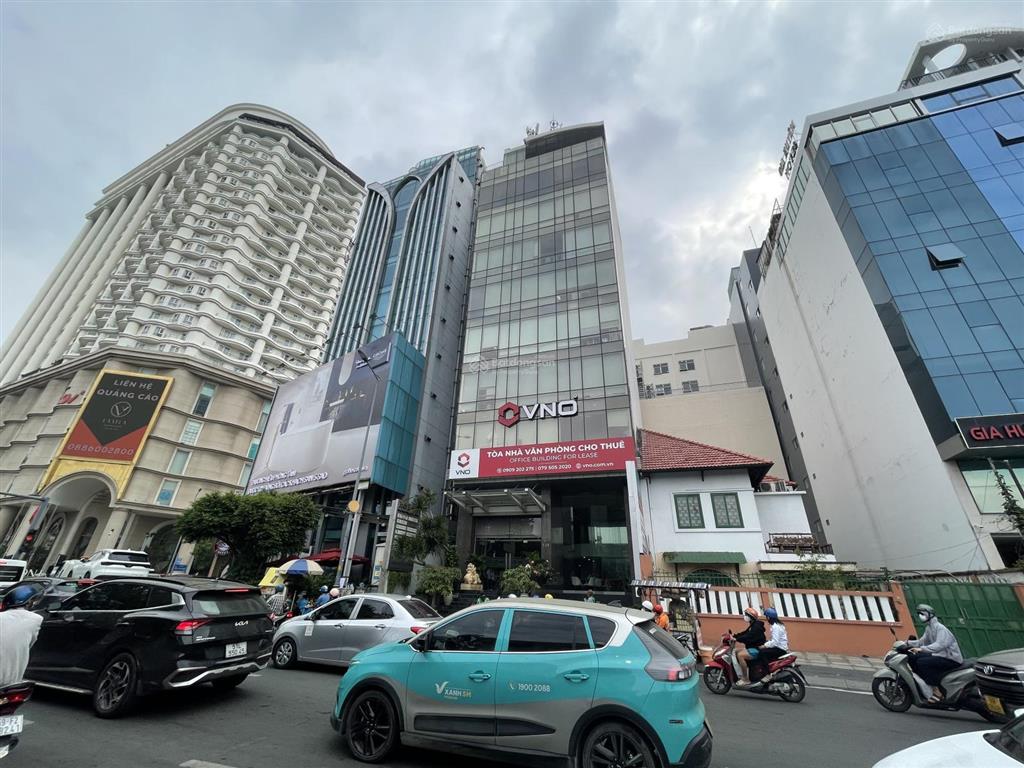 Toà nhà 2 hầm 12 tầng mt nam kỳ khởi nghĩa quận 3  15x30m hđt 800tr/tháng. hạ sâu gấp bán 333 tỷ