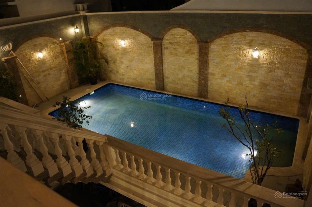 Đẳng cấp biệt thự quận 1  dt 10x22,5m  hầm 4 tầng  hồ bơi sân vườn  thạch thị thanh. chỉ 111 tỷ