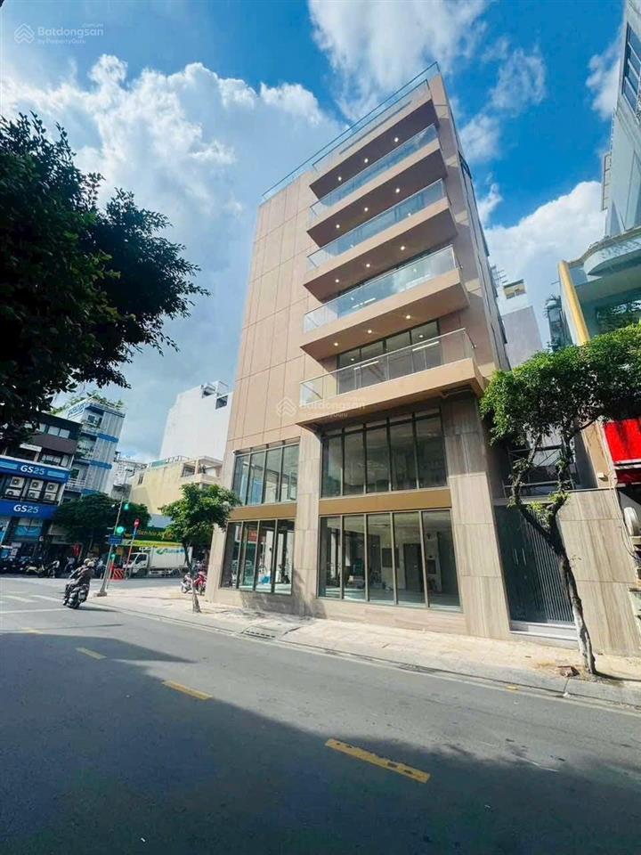 Tòa nhà siêu vị trí căn góc q4. dt 9x20m hầm 7 tầng mới 100%. 1200m2 sàn. hđt 400tr/th. giá 100 tỷ