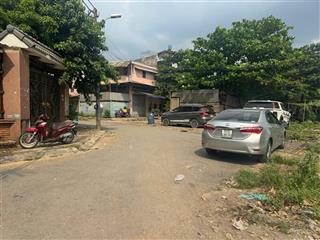 Quá hot ! đất thổ xây cao 9699m2 tây lân, bình tân. 75x129m. quá rẻ ~ 24tr/m2 . giá 240 tỷ gấp bán!
