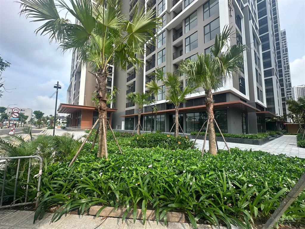 Bán gấp căn shop chân đế mặt sảnh the canopy, đang cho thuê kinh doanh