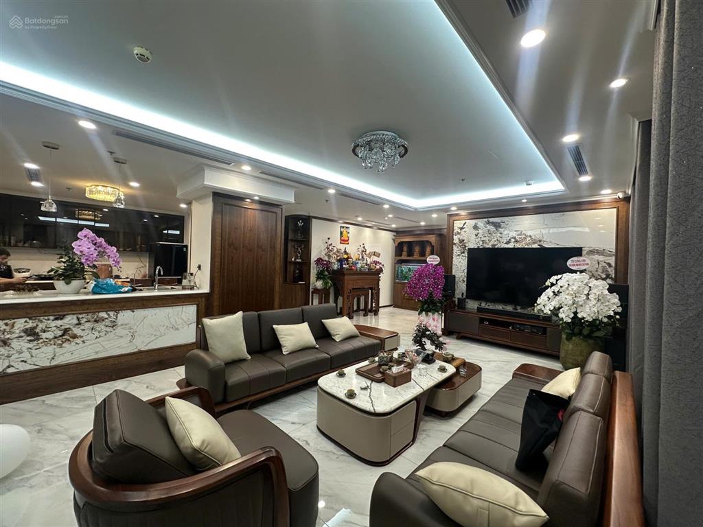 Bán ch royal city, 186m2, 4pn, 3wc, giá thỏa thuận tại nguyễn trãi, thanh xuân, hà nội