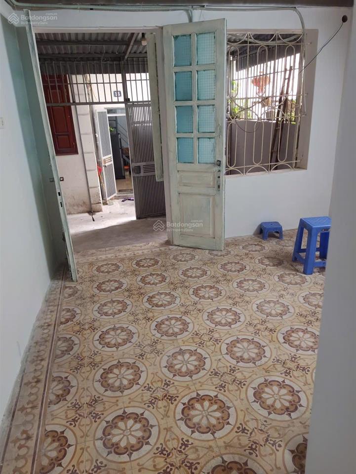 Cho thuê cả nhà diện tích sử dụng 120m2 khu vực đê tô hoàng giáp bách khoa hà nội