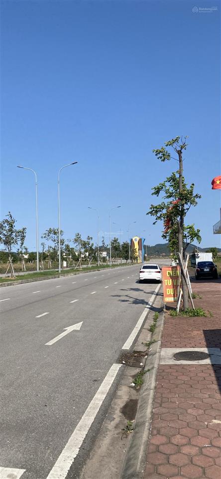 Đất nền ven kcn 80m2 chỉ 1,4tỷ  sổ đỏ cầm tay  kdc nam thắng