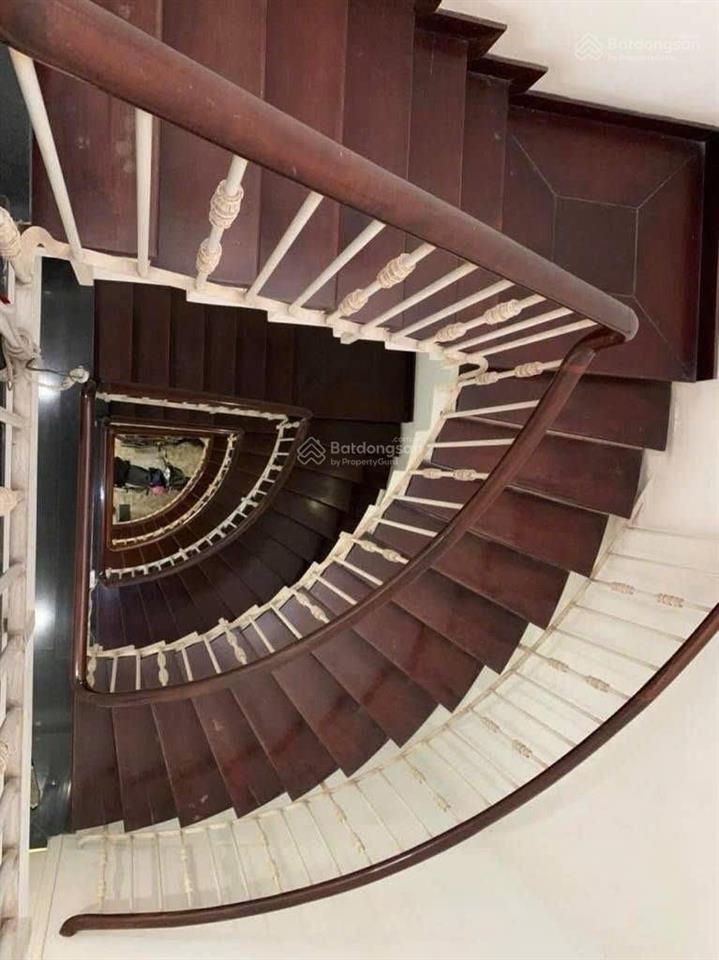 Bán nhà đường lê hoàng phái 11,5 tỷ  120m2, 5pn, 6wc, 5 tầng