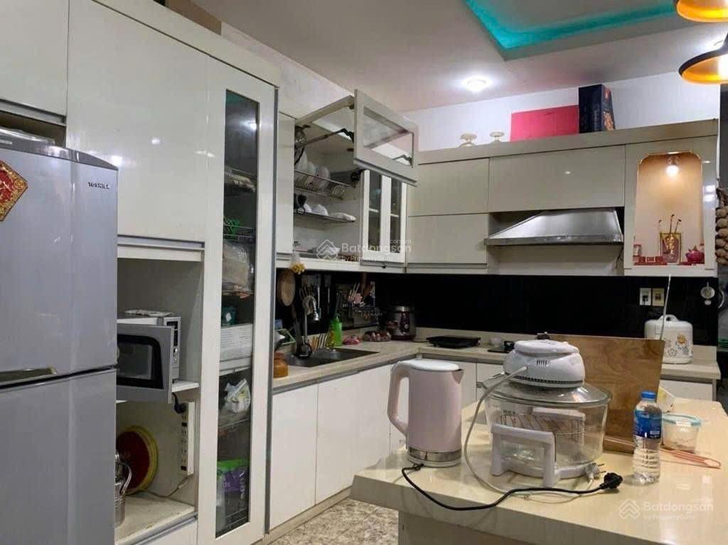 Bán nhà đường lê hoàng phái 11,5 tỷ  120m2, 5pn, 6wc, 5 tầng