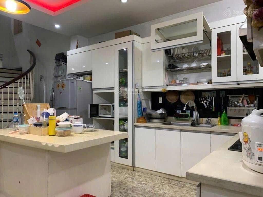 Bán nhà đường lê hoàng phái 11,5 tỷ  120m2, 5pn, 6wc, 5 tầng