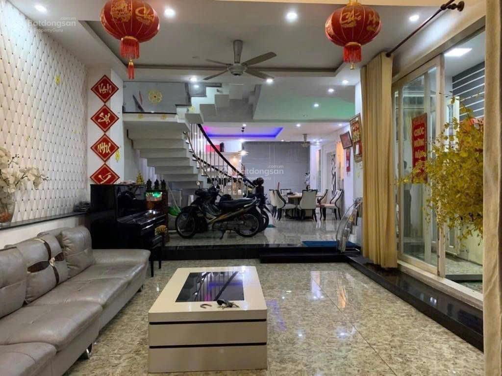 Bán nhà đường lê hoàng phái 11,5 tỷ  120m2, 5pn, 6wc, 5 tầng