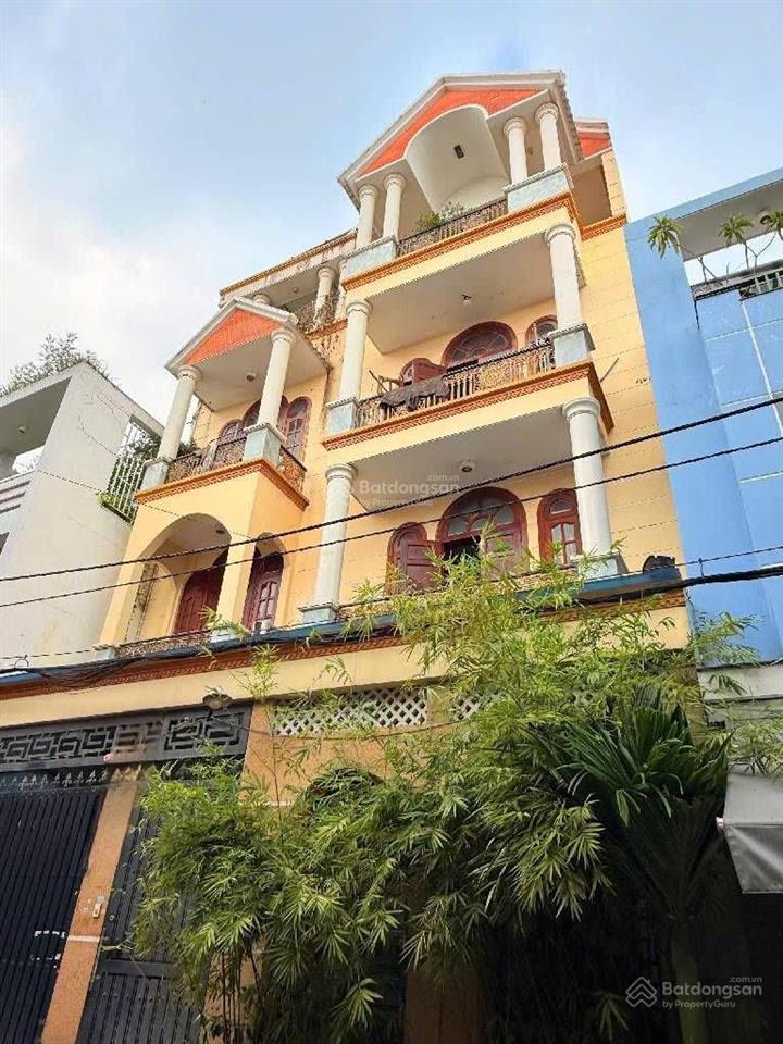 Bán biệt thự 18 tỷ  150m2  tại đường số 9, gò vấp ( 4 tầng  9pn, 9wc)