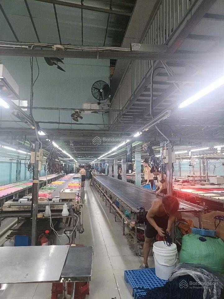 Bán nhà + kho xưởng tại xã đông thạnh, 15 tỷ, 500m2, hàng hiếm tại uy tín