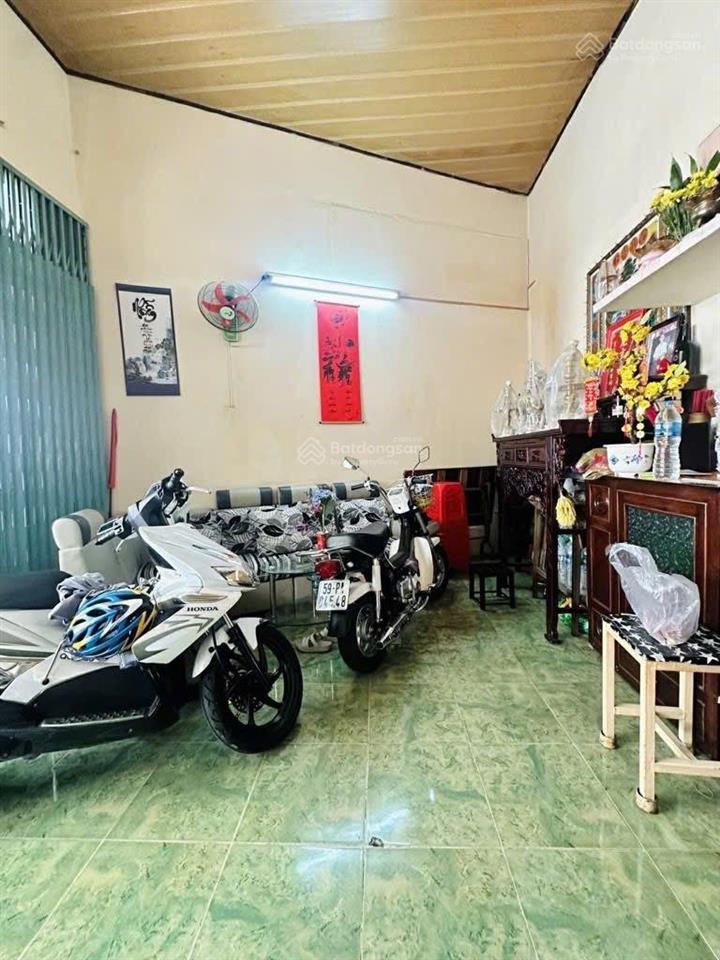 Nhà mặt tiền 130m2  15.5 tỷ  đường lạc long quân (gần nguyễn kim  sân vđ phú thọ)