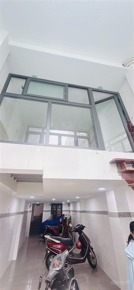 Bán nhà 7 tỷ hơn, 52m2, 5 tầng, 11pn, 11wc. chợ bà chiểu  bình thạnh (tiền thuê 50 tr/tháng)