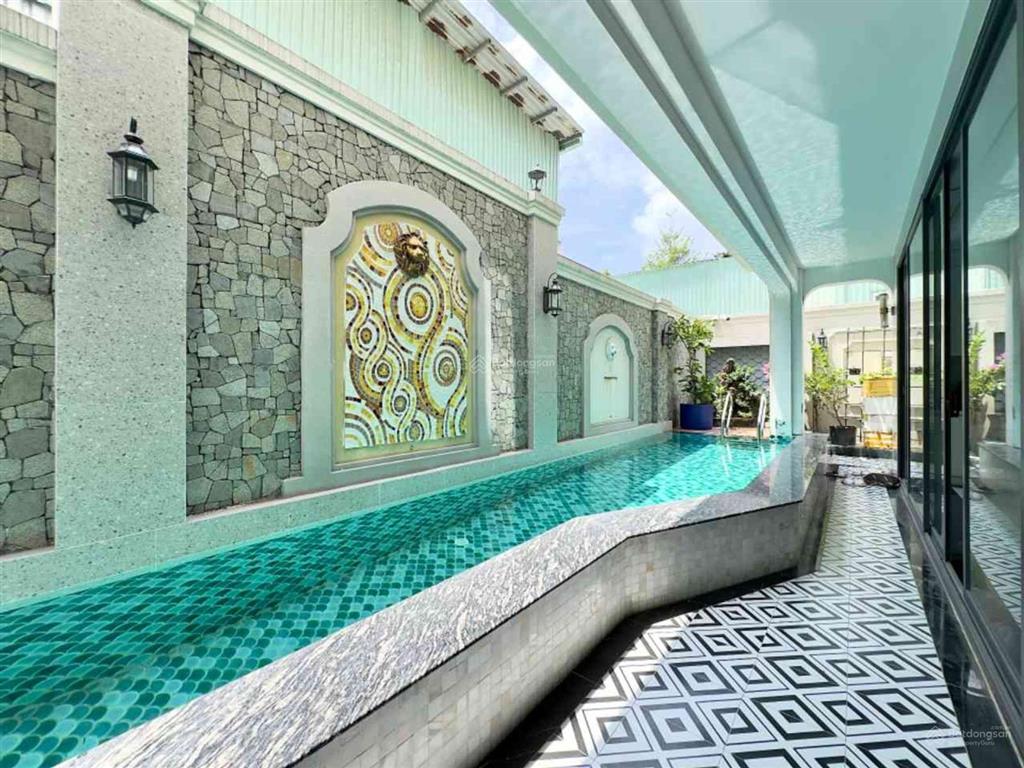 Biệt thự vip  210m2  35 tỷ hơn, hồ bơi + thang máy. bình thạnh