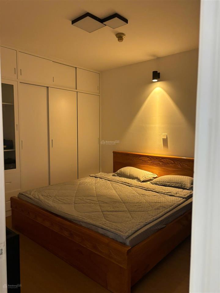 Bán chung cư q.1  76m2  2pn 2wc  5 tỷ nhỉnh