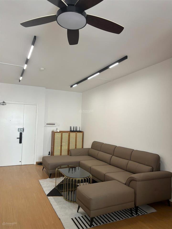 Bán chung cư q.1  76m2  2pn 2wc  5 tỷ nhỉnh
