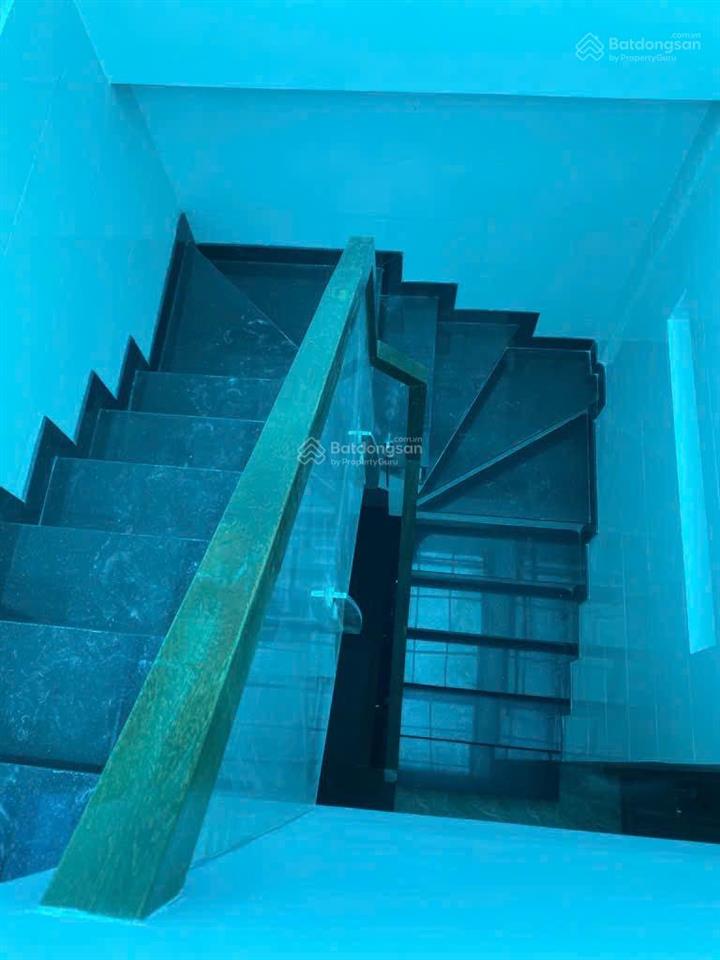Nhà 4 tầng mặt tiền vũ tùng, 11 tỷ  chợ bà chiểu  phan xích long