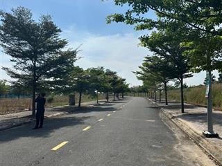 Cơ hội đầu tư chỉ 590 triệu đất shr 200m2 ngay quốc lộ 13 tại đường ne8, phường thới hòa, bến cát