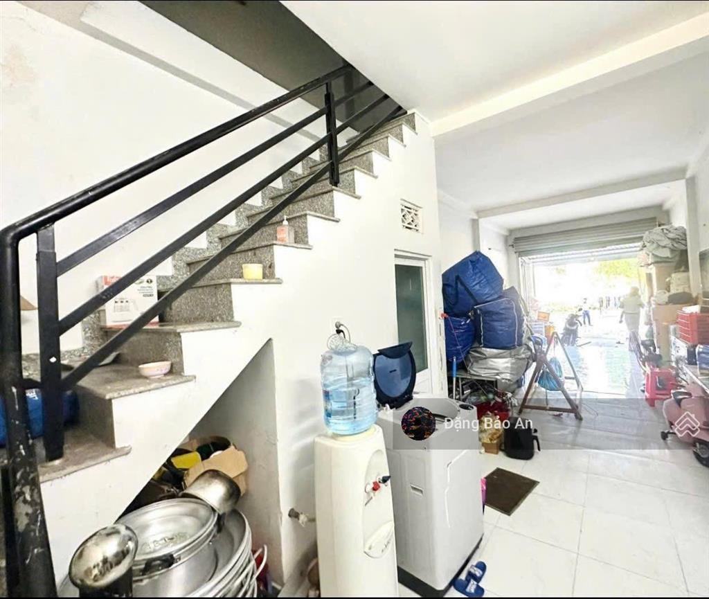 Cạnh kcn bàu bàng chỉ 850 triệu dãy trọ 6 phòng và 1 kiot thu nhập 10tr/tháng tại đ. n10, lai uyên