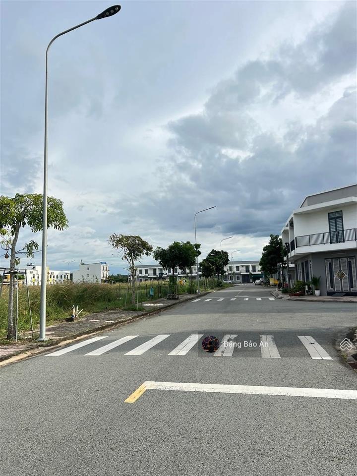 Cơ hội đầu tư sinh lời 300m2,full thổ chỉ 710triệu ngay kcn bàu bàng ở đường n3, thị trấn lai uyên
