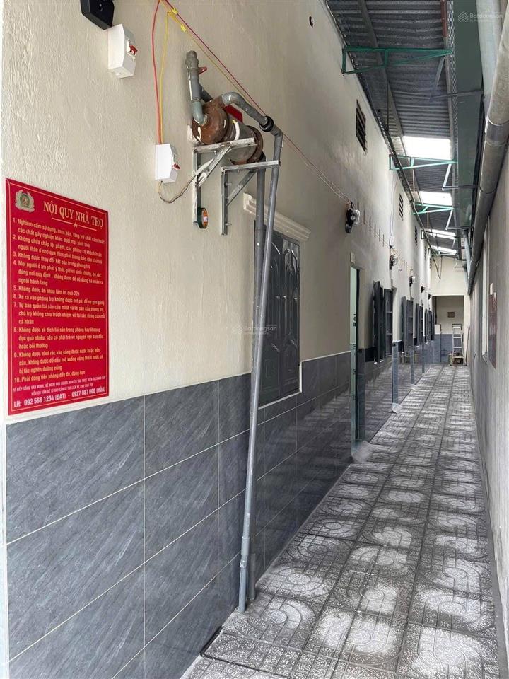 Dãy trọ thu nhập 120tr/năm dt 200m2,shr chỉ 1tỷ250 ngay kcn mỹ phước đường ne8, phường mỹ phước
