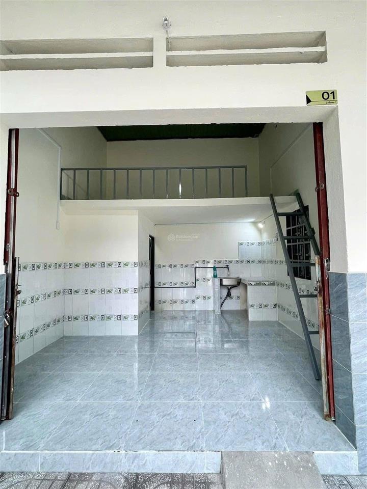 Dãy trọ thu nhập 120tr/năm dt 200m2,shr chỉ 1tỷ250 ngay kcn mỹ phước đường ne8, phường mỹ phước