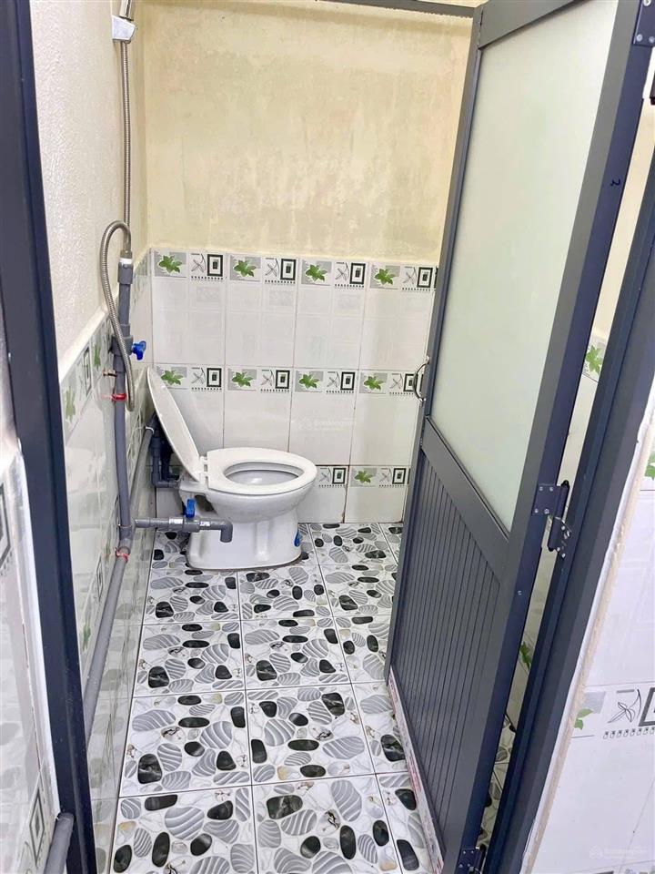 Dãy trọ thu nhập 120tr/năm dt 200m2,shr chỉ 1tỷ250 ngay kcn mỹ phước đường ne8, phường mỹ phước