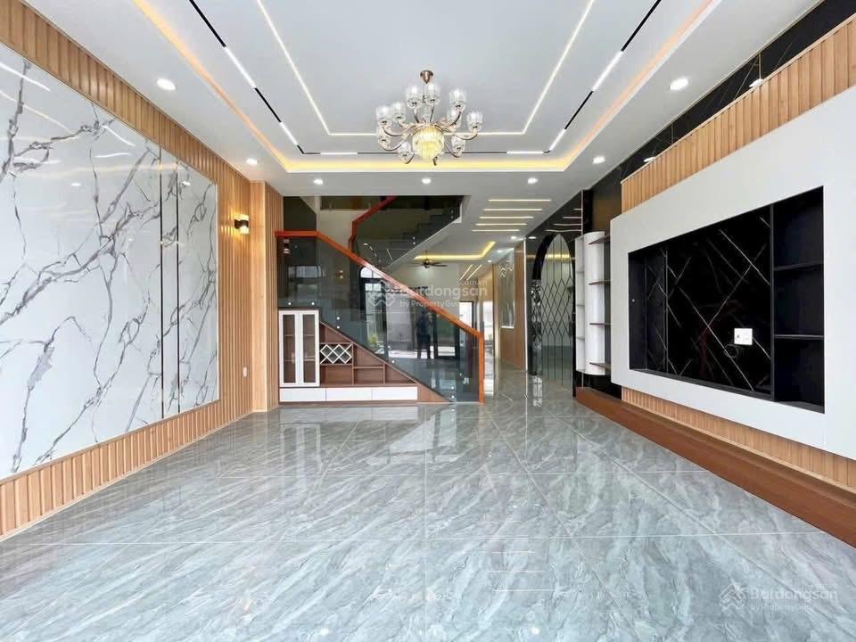 Giảm ngay 200triệu chỉ còn 3tỷ sở hữu nhà 3 tầng đường phạm hùng, q8sát bên cầu nguyễn tri phương
