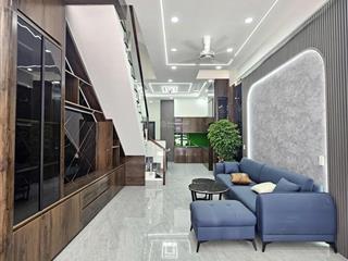 Siêu phẩm nhà đẹp chỉ 3tỷ390 đường nguyễn tiểu laq.10, gần chợ nguyễn tri phương dân đông, sổ sẵn.