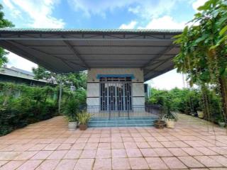 Bán đất vườn 700m2 chỉ 810 triệu có nhà cấp 4 vườn trái cây tại trừ văn thố, bàu bàng