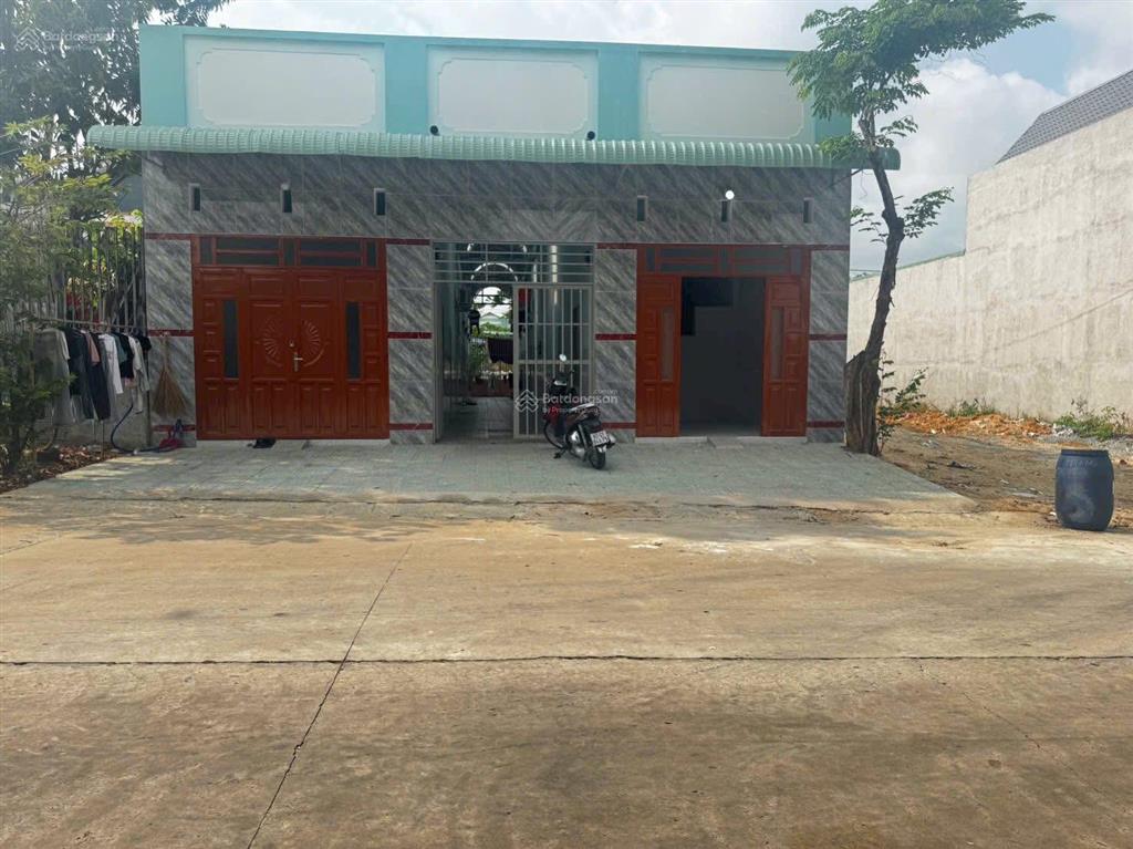 Chỉ 1 tỷ 350 sở hữu ngay dãy trọ đang có dòng tiền 15tr/tháng ở đường n5, lai uyên, bàu bàng