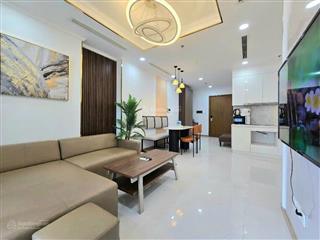 Cho thuê căn 2pn view sông vinhomes central park landmark 4, hơn 80m2.  0902 929 ***