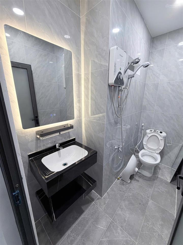 Giảm 300tr nhà phan văn trị p10  gò vấp sổ hồng riêng giá 5 tỷ 590 triệu tl