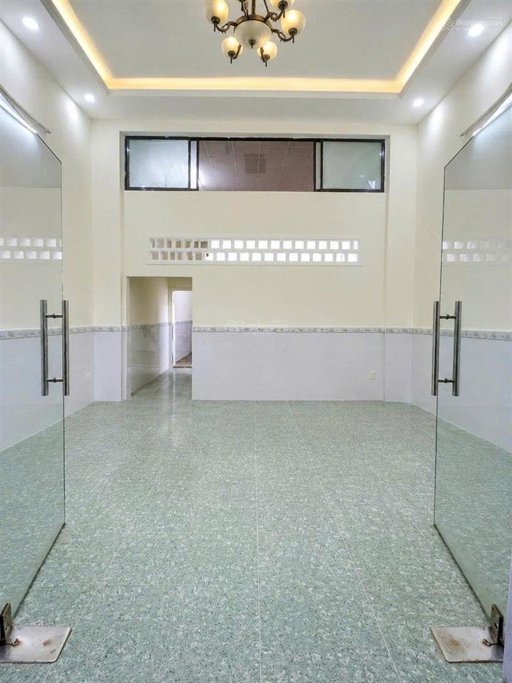 Nhà sổ hồng riêng đường số 5  gò vấp  52m²  giá 4.7 tỷ  1 trệt + 1 lầu  4.05m * 11.3m