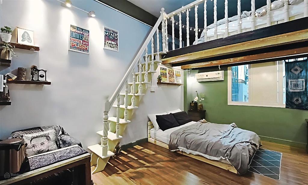 Bán gấp căn hộ chung cư thang máy quận 1  nguyễn thái bình 23m2 đang sẵn hd thuê  sổ hồng riêng
