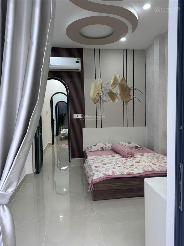 Nhà đẹp đường số 4 gò vấp  4pn+2wc  sổ hồng riêng  full nội thất