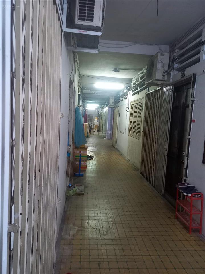 Cần bán gấp giảm thêm 100tr chung cư bàu cát 7  tân bình  sổ hồng riêng
