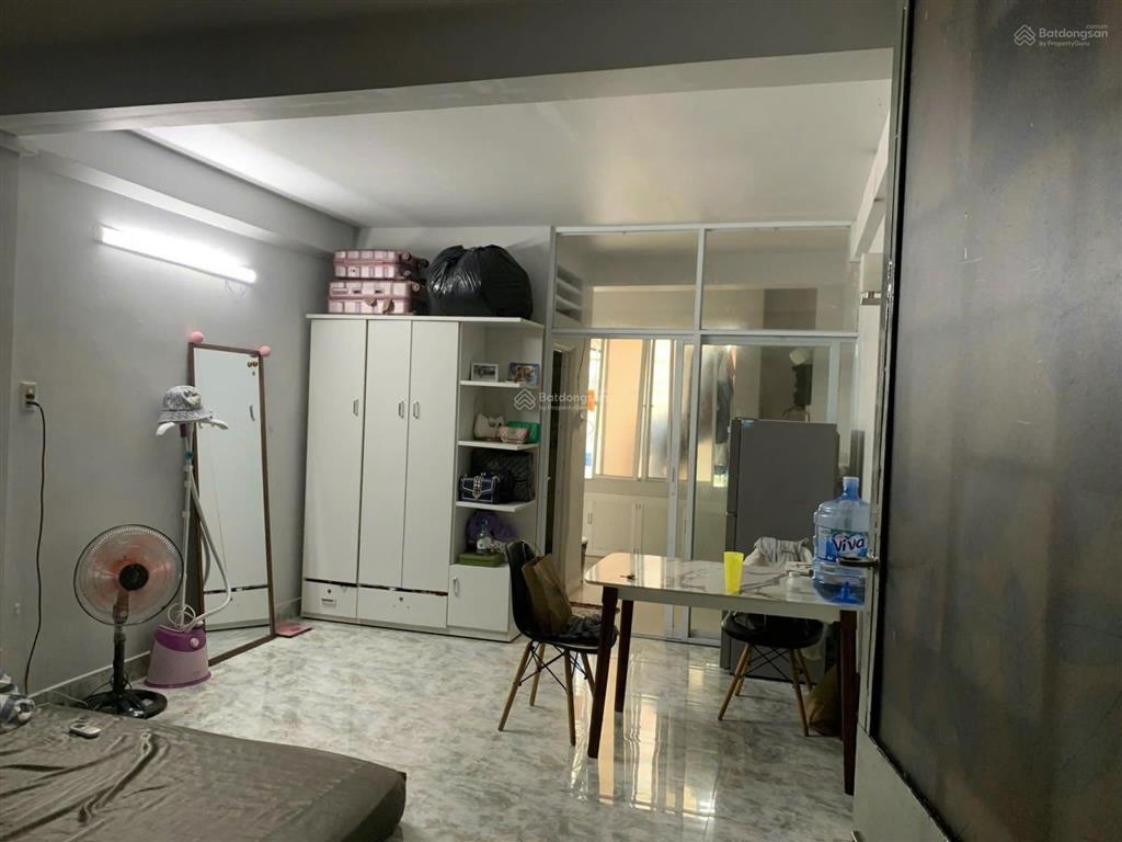 Giảm 200 triệu bán căn hộ nhỏ xinh trung tâm quận 4