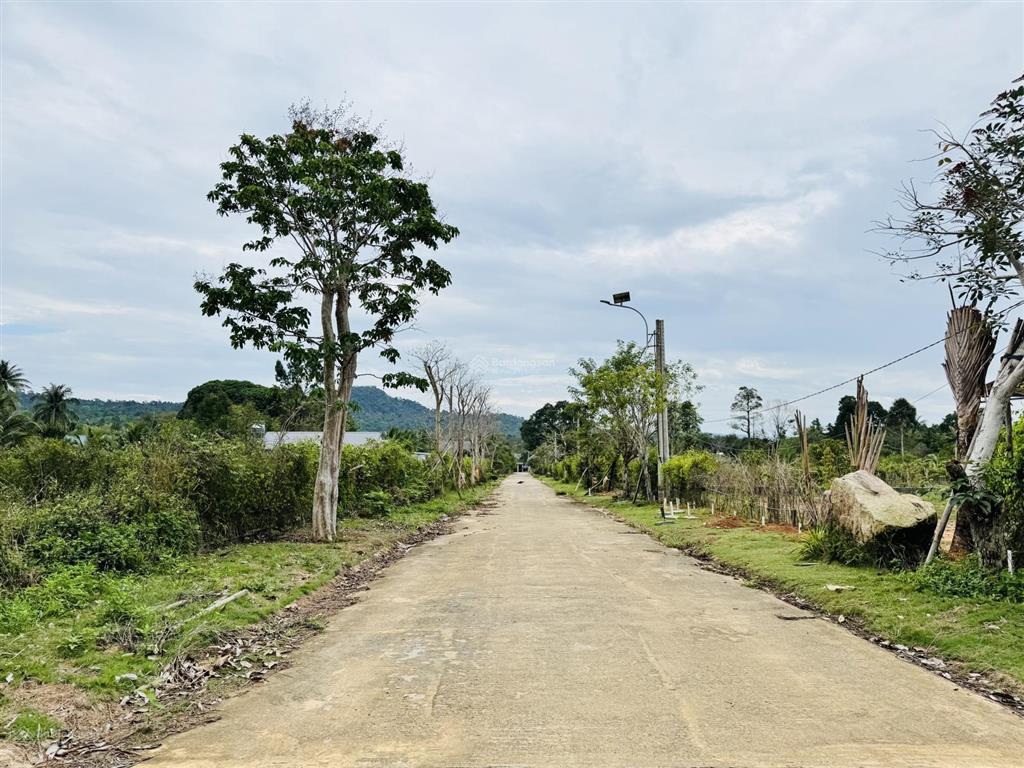Bán đất view núi đẹp, đường 5m cách búng gội 50m, 494.5m2 full thổ cư, ngang 16.5m xây villa 4.2tỷ