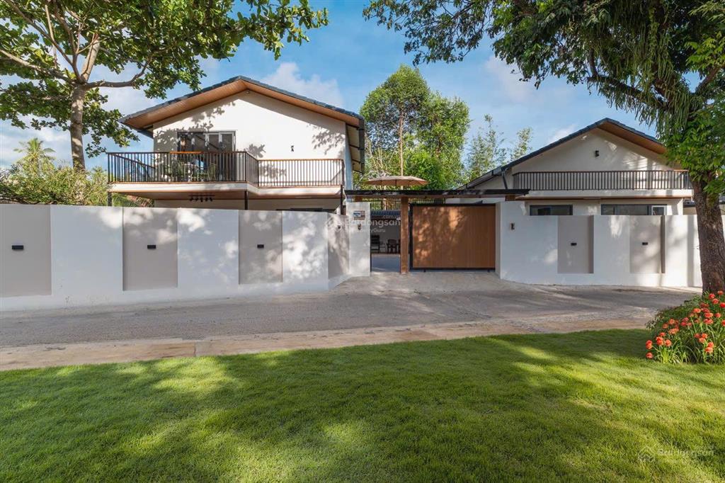 Bán căn bungalow mới có 5pn đẹp khu cửa lấp, gần biển, gần sân bay phú quốc, kinh doanh ngay 10.5t