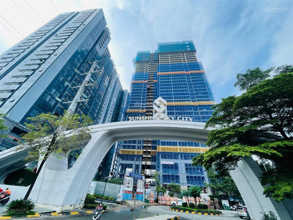 Chính chủ cần bán gấp căn 3pn 102m2 toà s1 full nội thất giá tốt trên thị trường