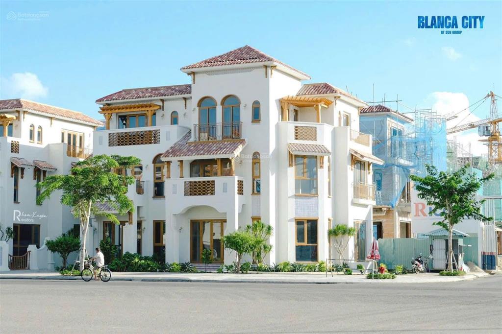 Casa c2025 căn góc liền kề nhà 1 hầm 4 tầng, dtxd 511m2, giá 25.42 tỷ