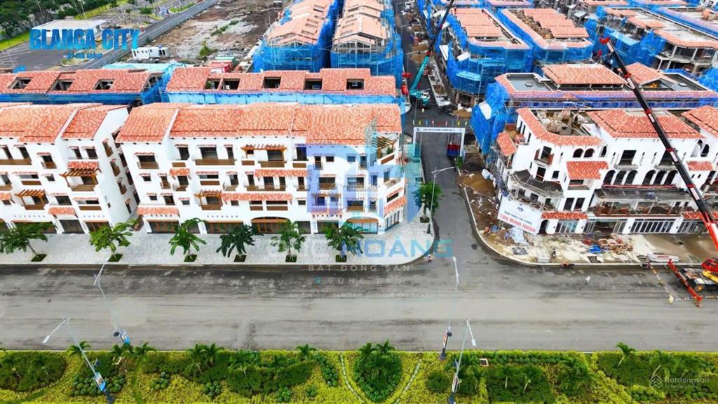 Casa liên kế 131.3m2 xây dựng 525m2 4 tầng 1 hầm giá tốt tại blanca 19,5 tỷ
