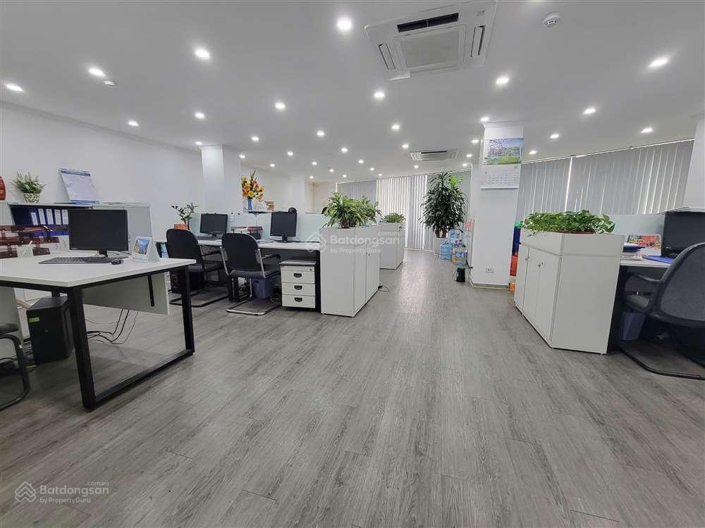 Cho thuê văn phòng làm việc tại số 2 hoàng quốc việt