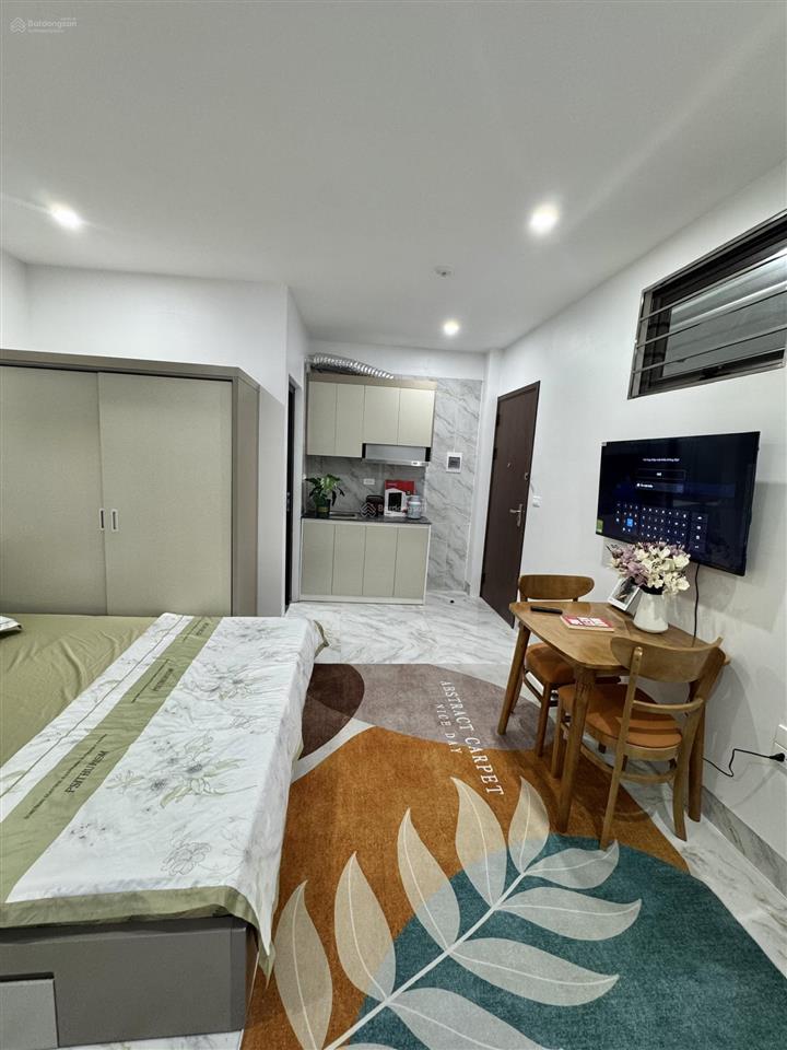 Cho thuê căn hộ studio, cửa sổ siêu thoáng full nội thất nằm ngay nguyễn chánh