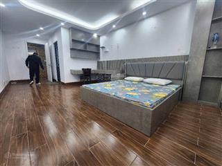 Siêu phẩm khu ngoại giao đoànchỉ 8.x tỷ có nhà ô tô vàomặt ngõ kinh doanh  làm ăn lớn ngõ ô tô