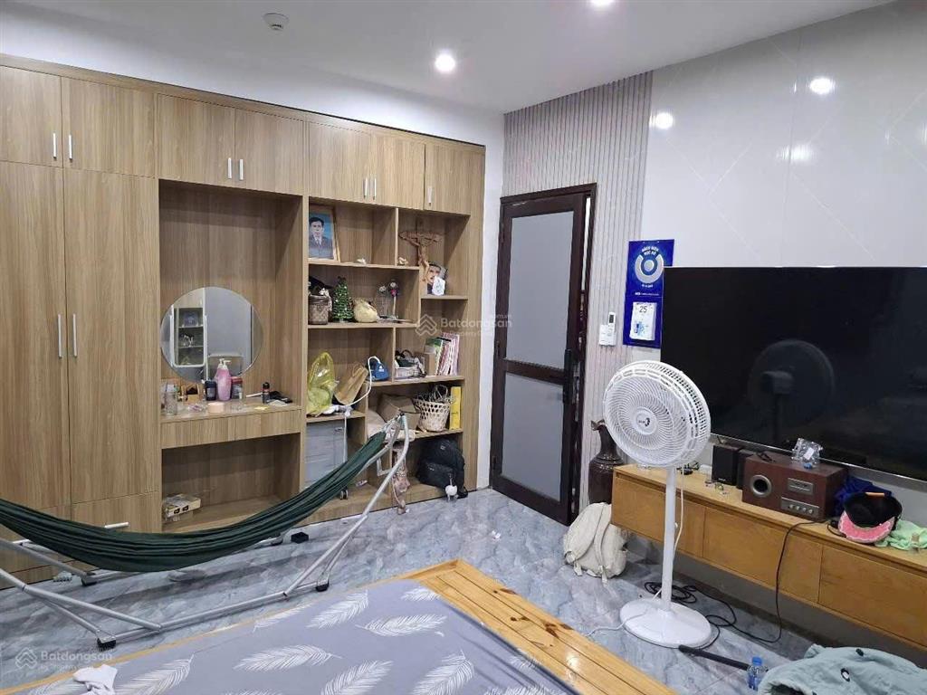 Nhà chính chủ ở nguyễn thái sơn hẻm xe tải 12m thông. dt 4x19 cn 70m2. vị trí trung tâm, gần bv 175